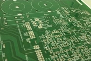 Placa de circuito impresso verde